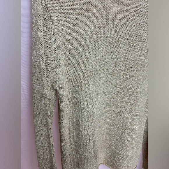 Vintage CPM Collection metallic sweater with beading and faux fur details. - Picture 9 of 10